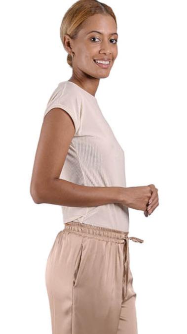 Camiseta manga rodada