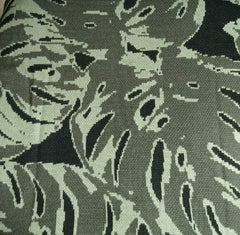 Buzo sisa jackard hojas sporty chic