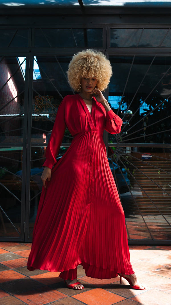 Vestido plisado tipo seda